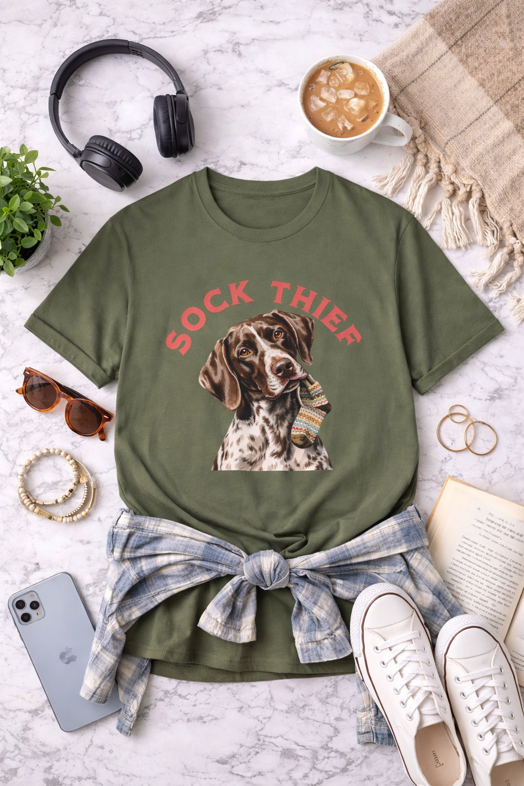 Sock Thief Dog Tee – German Shorthaired Pointer Graphic T-Shirt