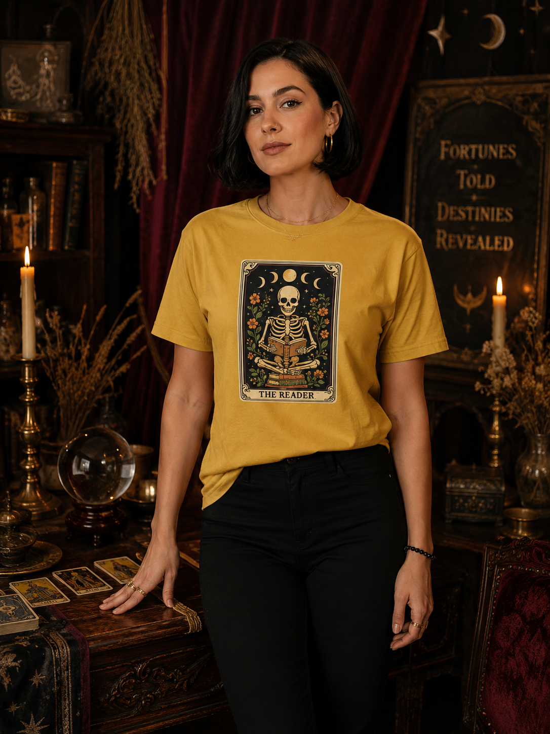 The Reader Skeleton Book Lover Tarot Graphic T-Shirt