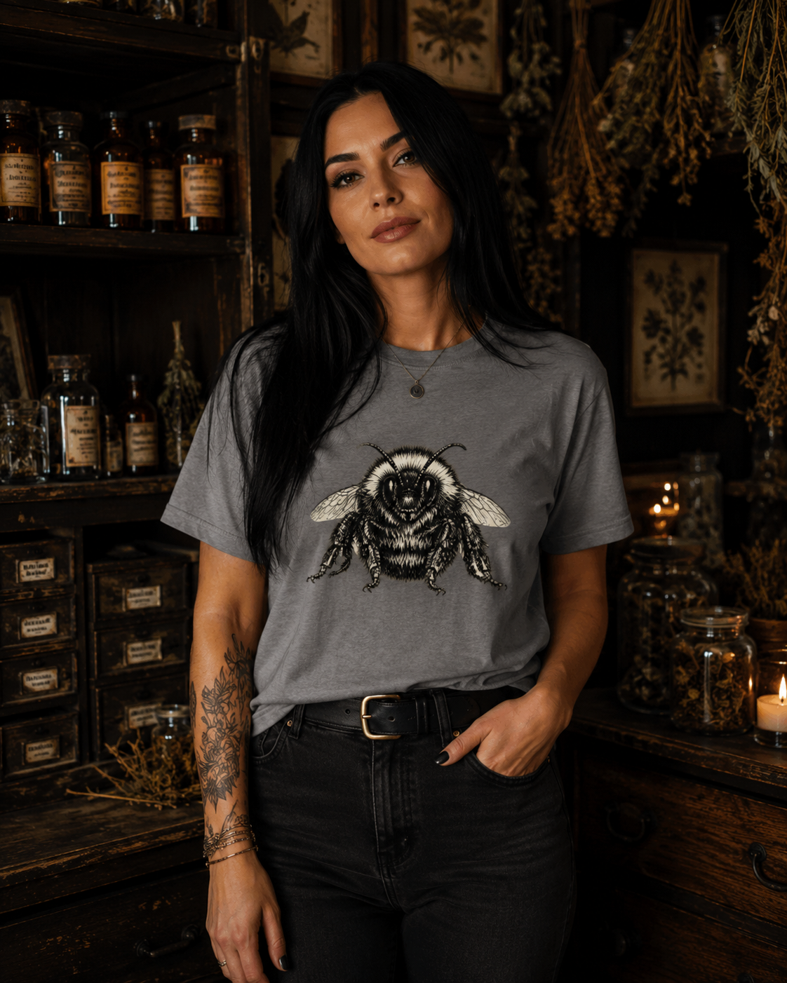 Vintage Bumblebee Botanical Illustration Graphic T-Shirt