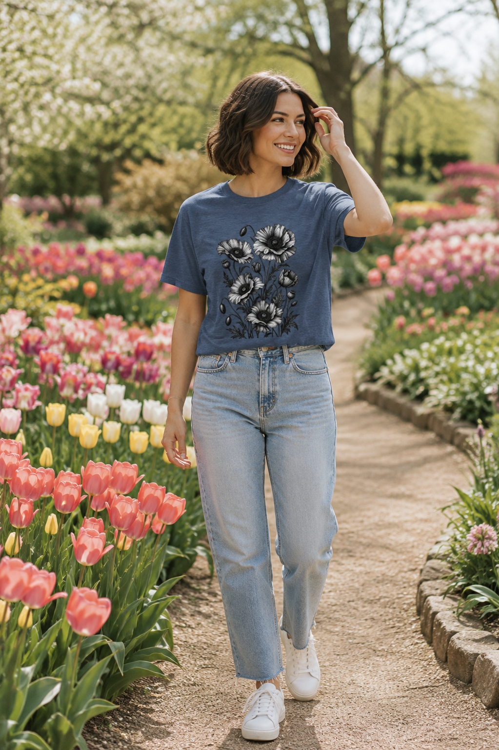 Vintage Poppy Flower T-Shirt | Botanical Floral Graphic Tee